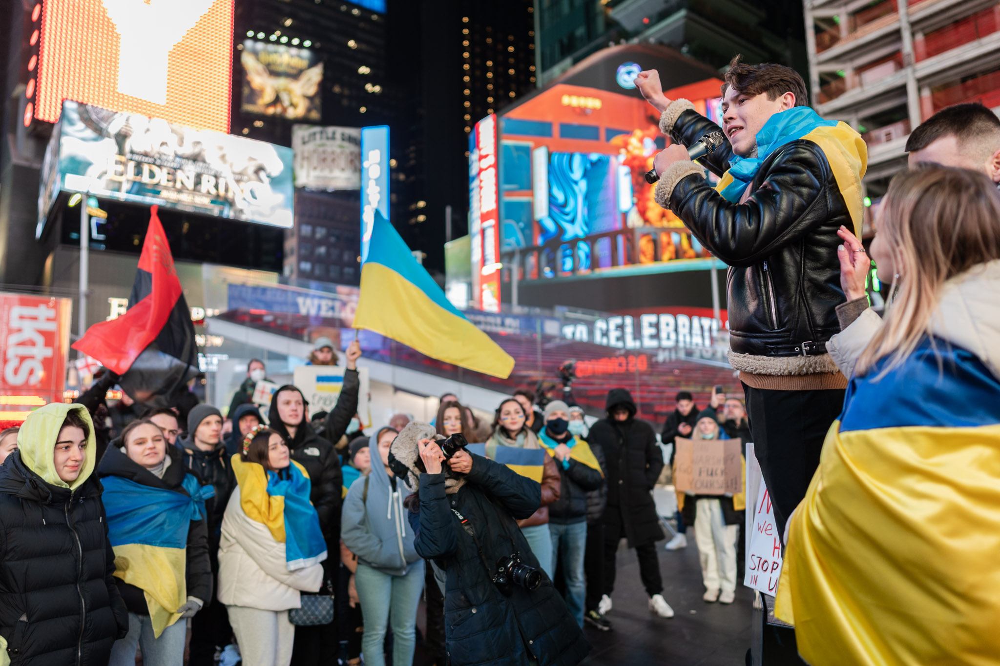 Times Square, Saturday Night. Ukrainian War protests, CTeen Shabbaton, and more...