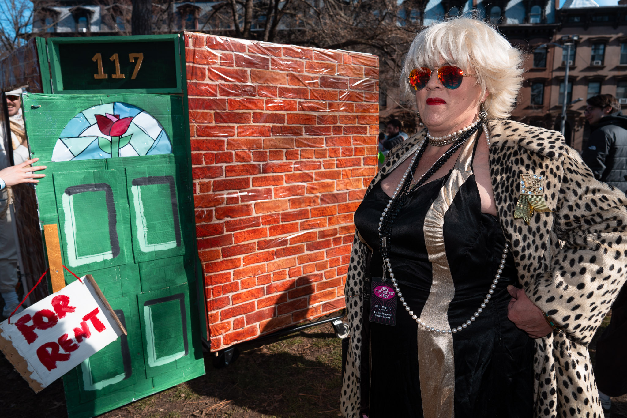 Sabotage and bribery at Idiotarod NYC. — photograph 3