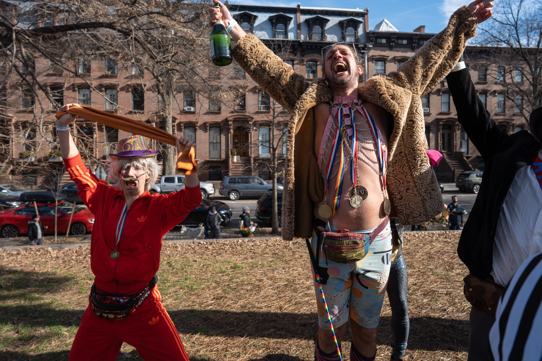 Sabotage and bribery at Idiotarod NYC. — photograph 7