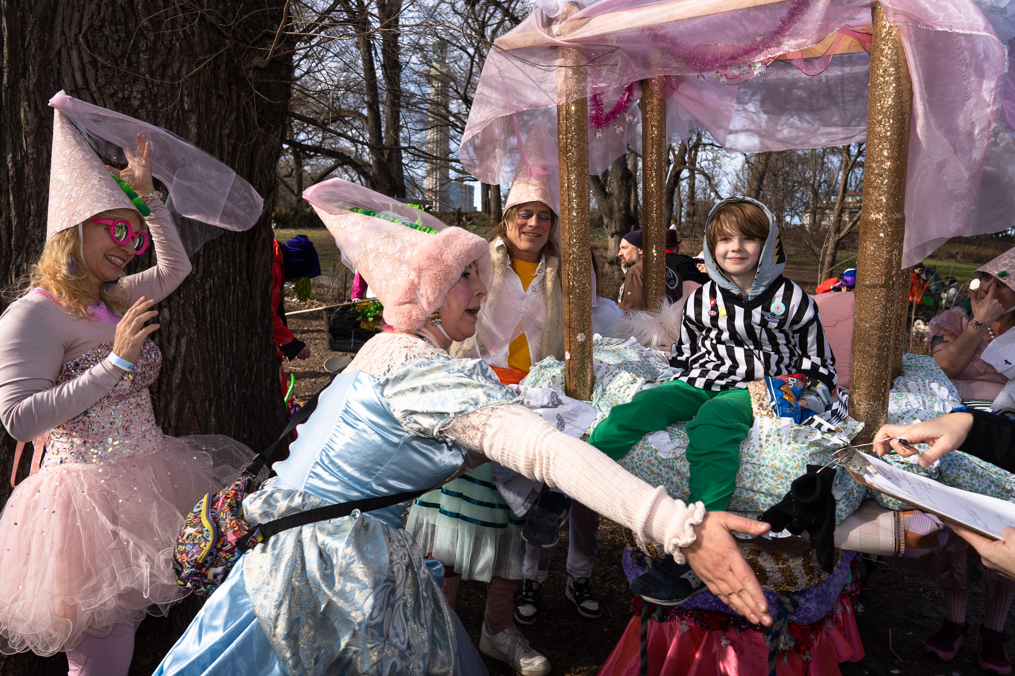 Sabotage and bribery at Idiotarod NYC. — photograph 16